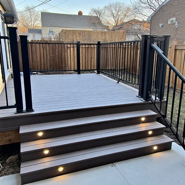 Custom deck railings and stairs in Chicago